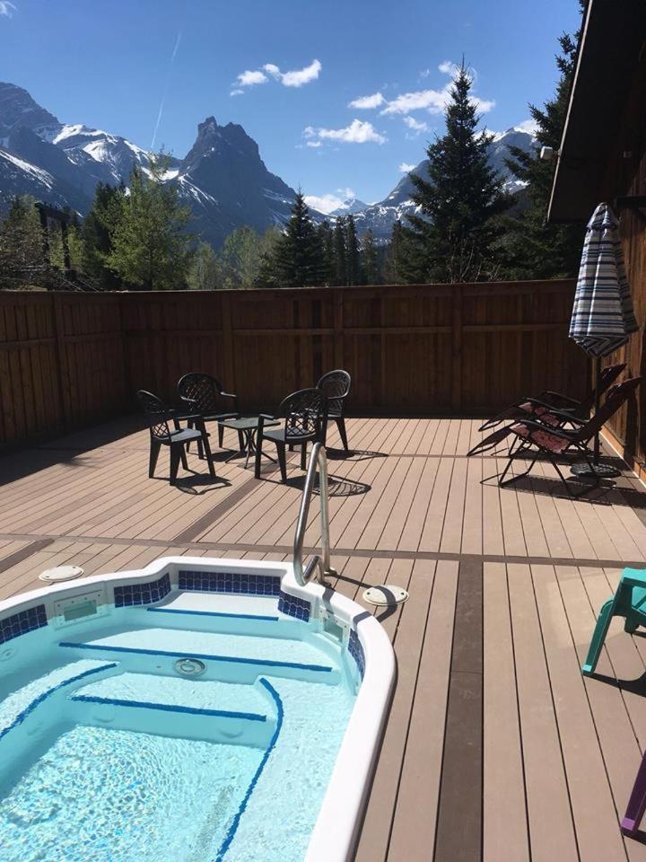 Banff Gate Mountain Resort Canmore Zewnętrze zdjęcie