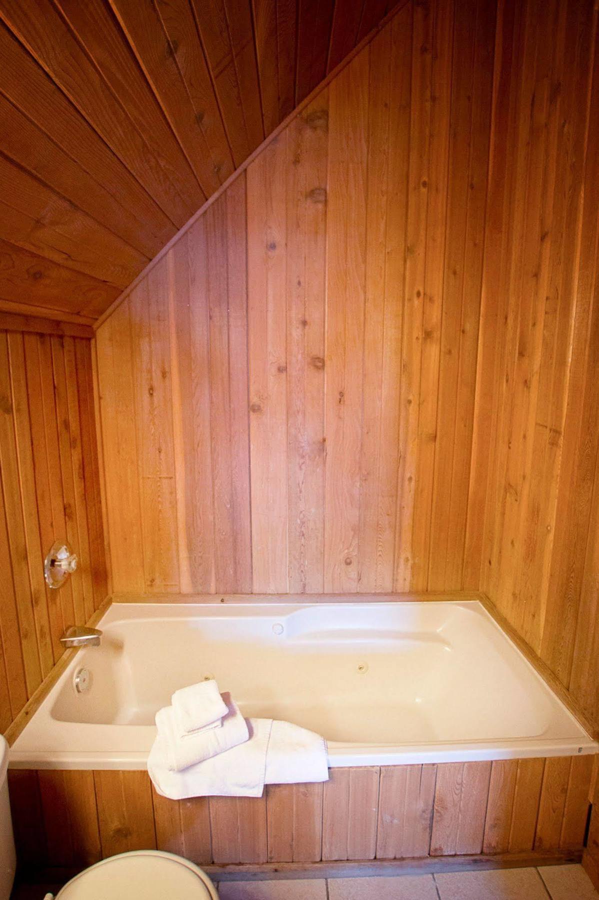 Banff Gate Mountain Resort Canmore Zewnętrze zdjęcie